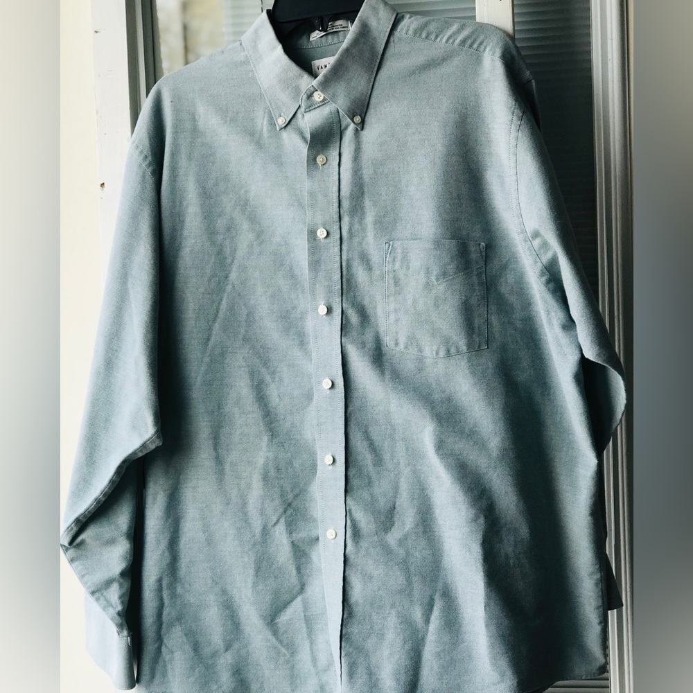 Van Heusen Mens dress shirt